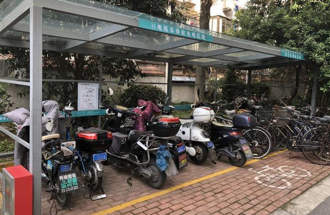 电动车怎样充电才能最好保护电池,电动车如何正确充电保护电池