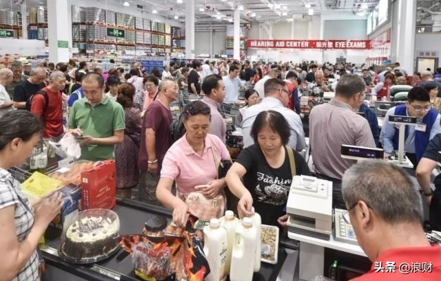 横扫上海零售界，那家不赚钱的美国超市竟是地产公司，太会玩了