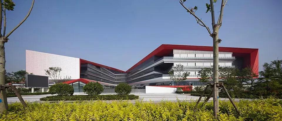 中新生态城小外,天津中新生态城滨海小外高中部