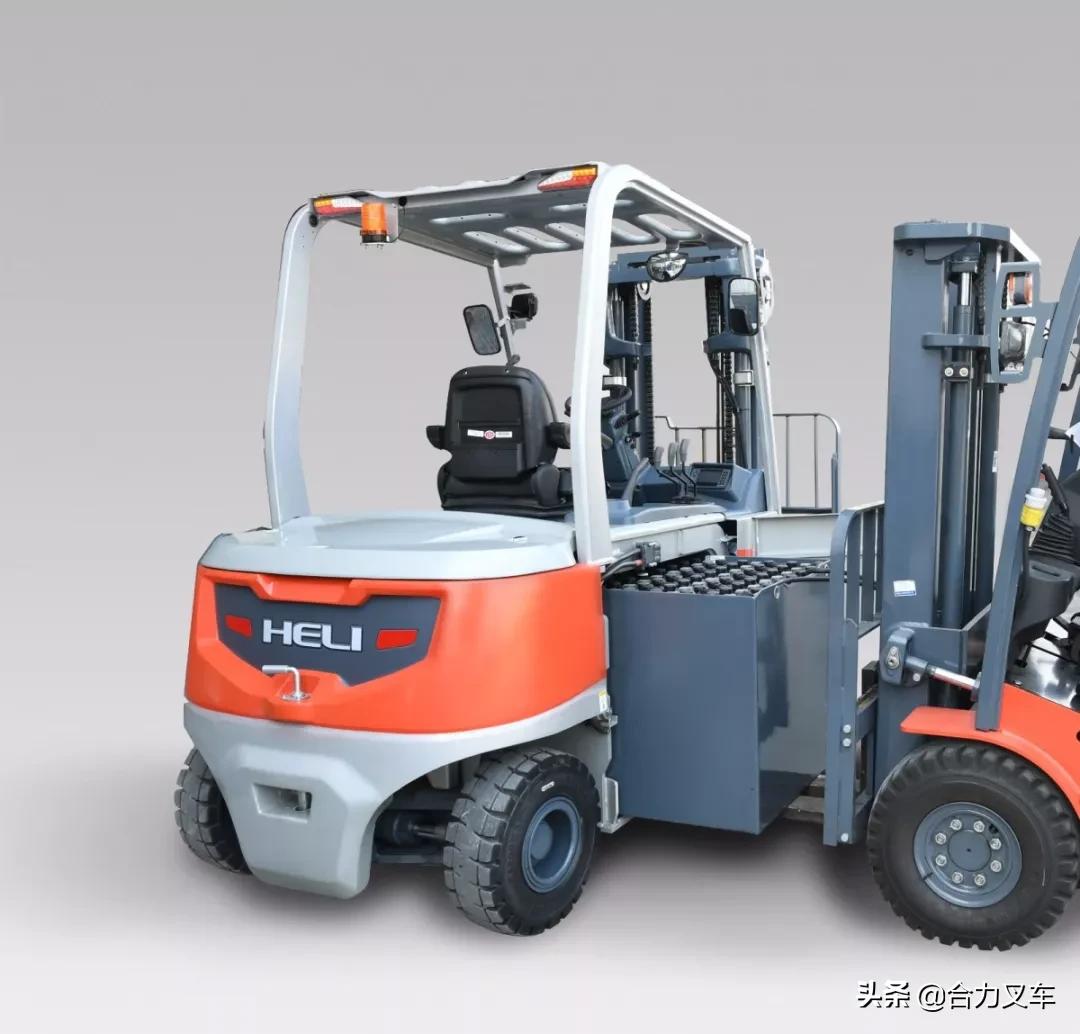 超硬核！合力颜值与实力担当，C位出道！