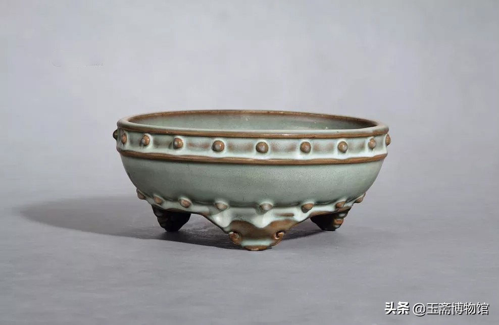 出窑万彩和钧窑有什么区别,入窑一色出窑万彩的紫砂壶