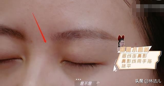 王鸥化妆,王鸥唇妆画法