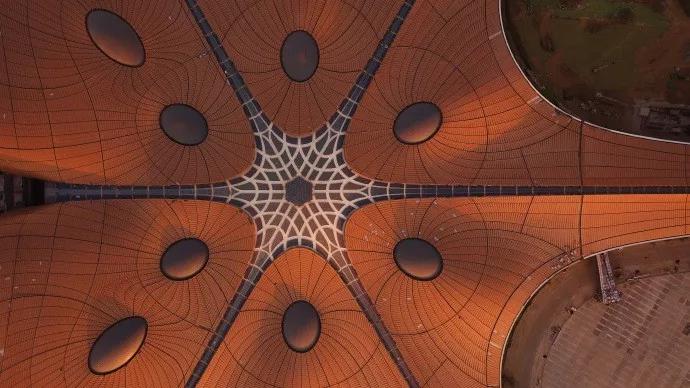 北京大兴国际机场世界新七大奇迹,北京大兴国际机场造价4500亿