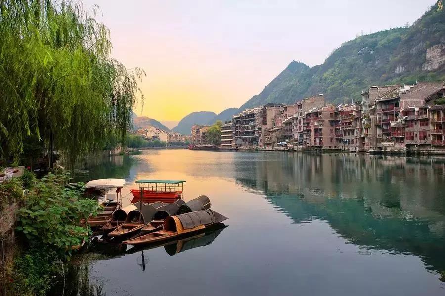 贵州春天景点自驾游,贵州旅游路线交通攻略最新