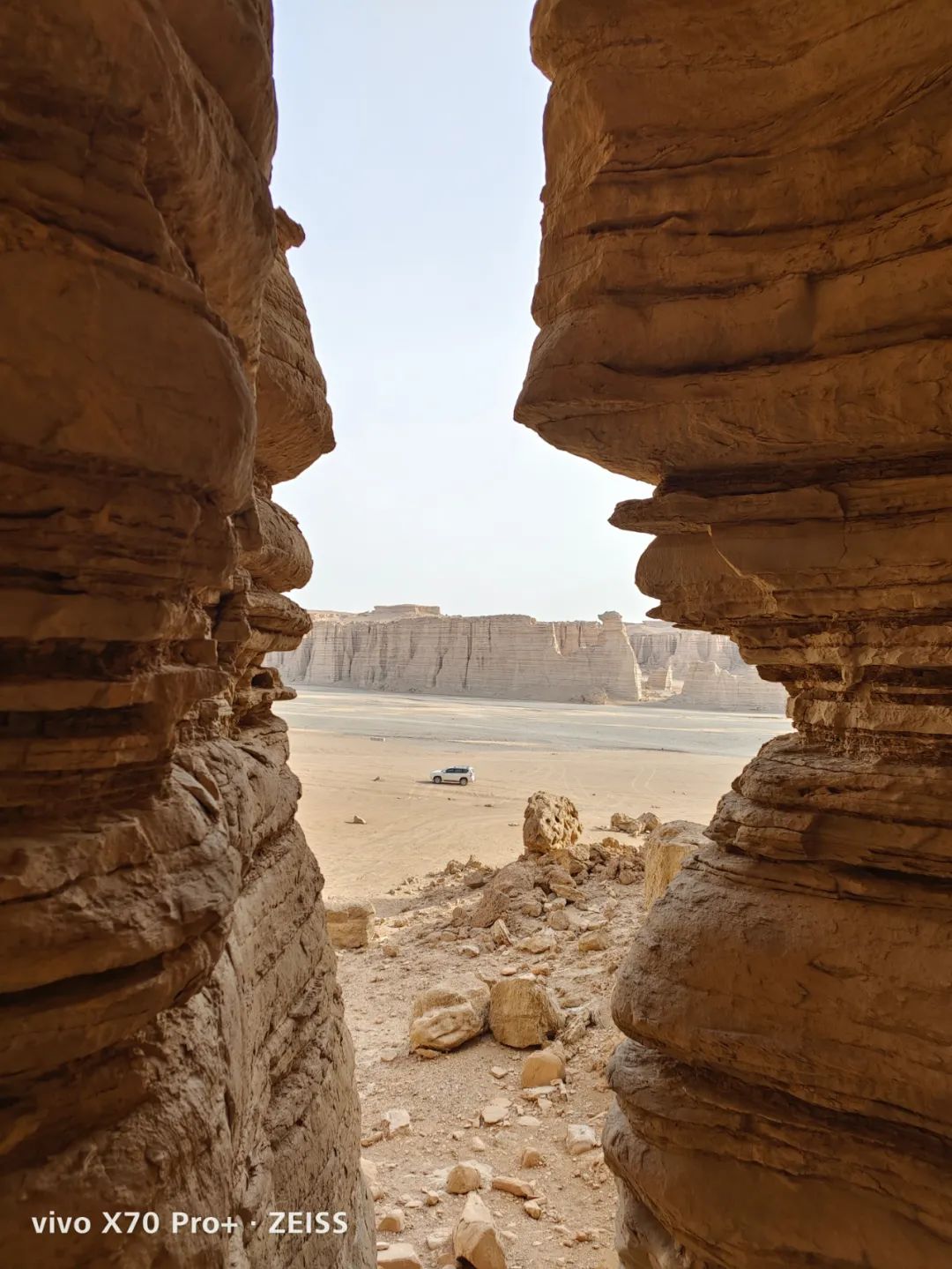 iphone13pro拍照对比vivox70pro,iphone13拍照对比vivox70pro