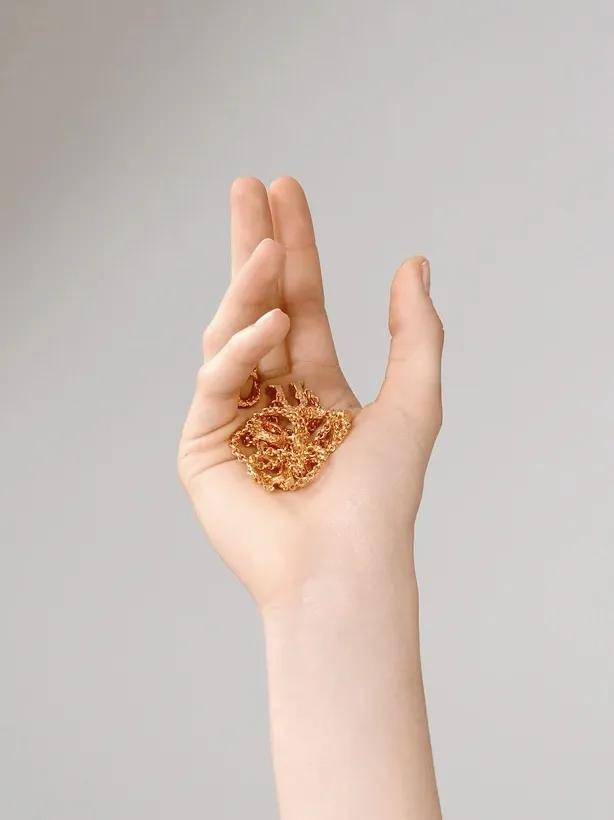 香奈儿珠宝首饰双clogo,香奈儿logo的首饰