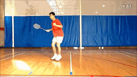 羽毛球步伐基础训练教案,八一队羽毛球教练陈伟华步伐练习