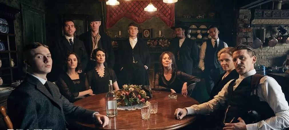 最新豆瓣9.5电视剧,豆瓣9.7分惊艳无比的黑帮大剧