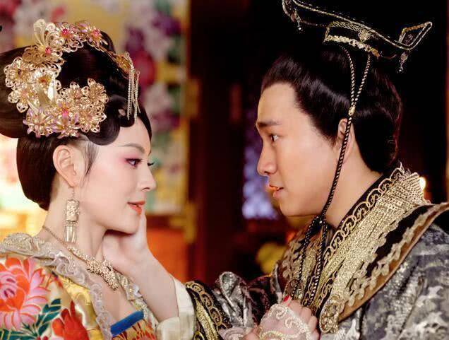 慕容复是不是慕容鲜卑,慕容复是复兴五代十国的燕国吗