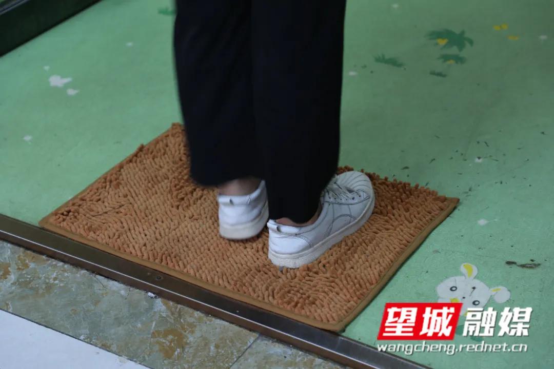 幼园迎新年入园视频,幼儿园开学欢迎孩子回归视频