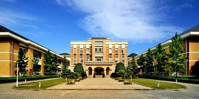 入境美国需要注意的事项,留学首先选择美加