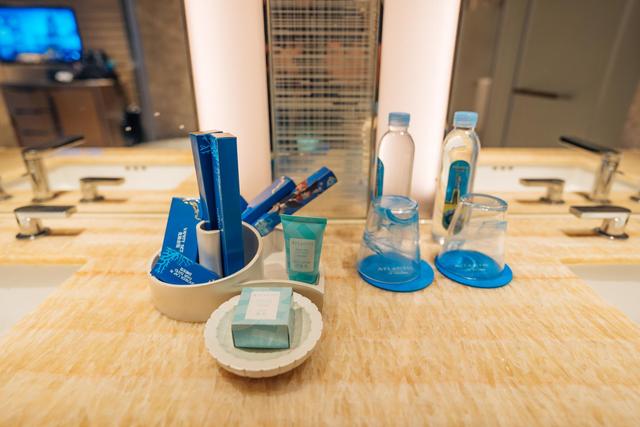 亚特兰蒂斯酒店免费游玩攻略,亚特兰蒂斯酒店三天的旅行