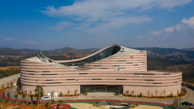 比大理丽江还美的地方,比大理丽江更值得去的地方腾冲