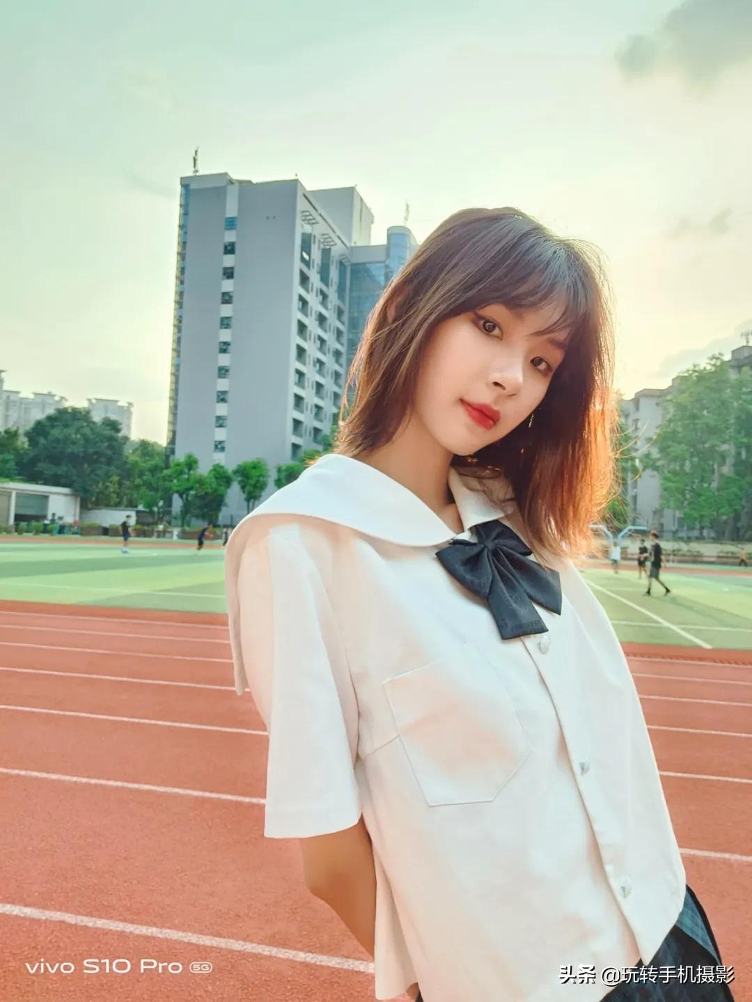 校园小清新拍照,怎么拍校园自拍