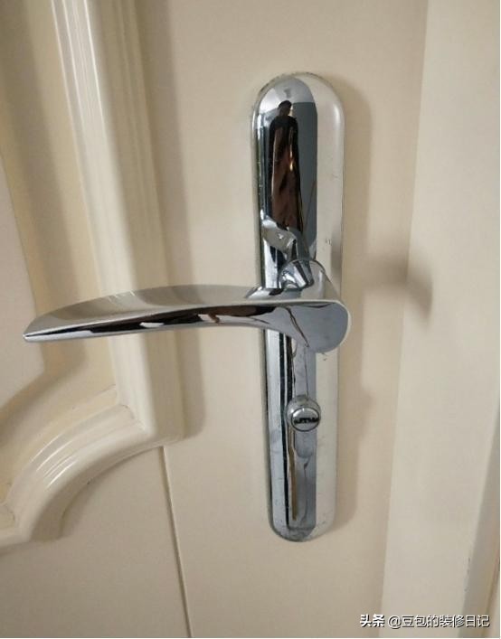 室内门选择什么五金的比较好,家中装修门的五金选什么材质