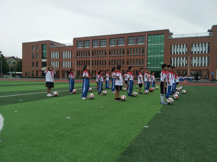 飞吧足球比赛视频,东平县第一届校园足球联赛