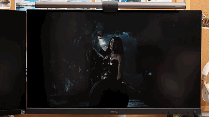 花2K为工作室准备了造型奇特的蛋，KEFEGGDUO有源桌面音箱值吗？