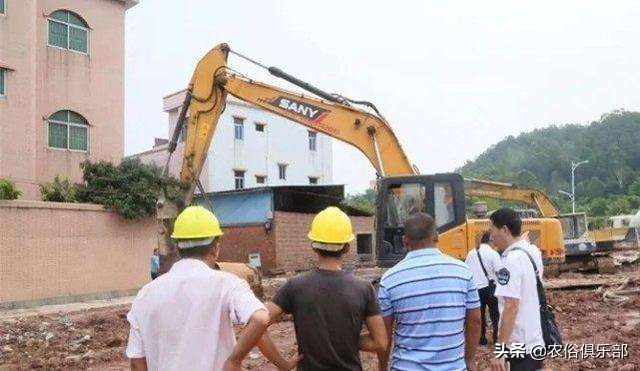 农民工买房要过户吗,乡镇小产权房可办不动产权证吗