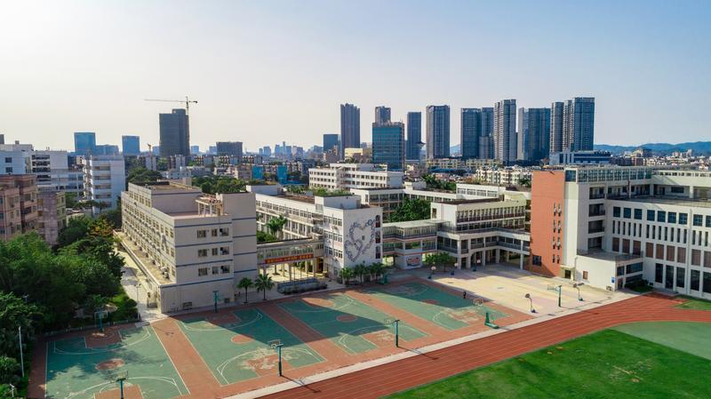 六十余载风雨路,六十载风雨人生路