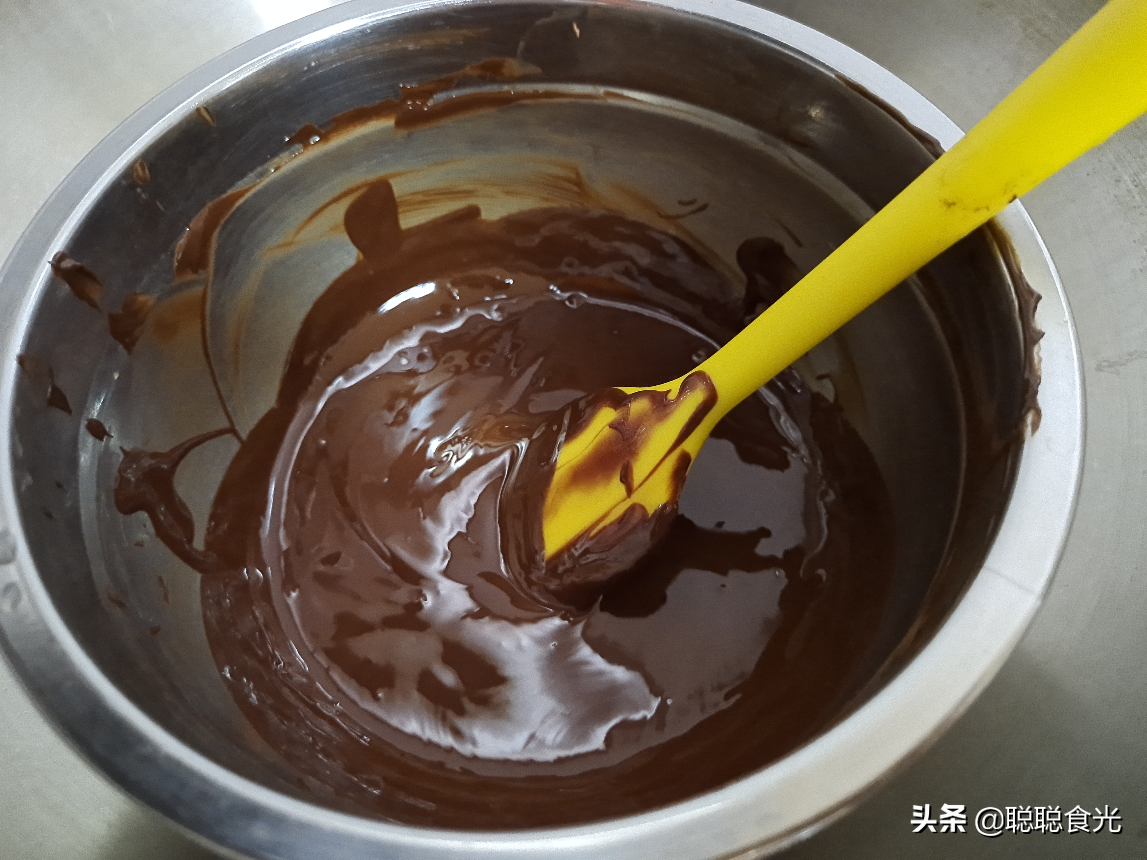 巧克力圣诞树蛋糕制作方法,圣诞节奶油巧克力蛋糕