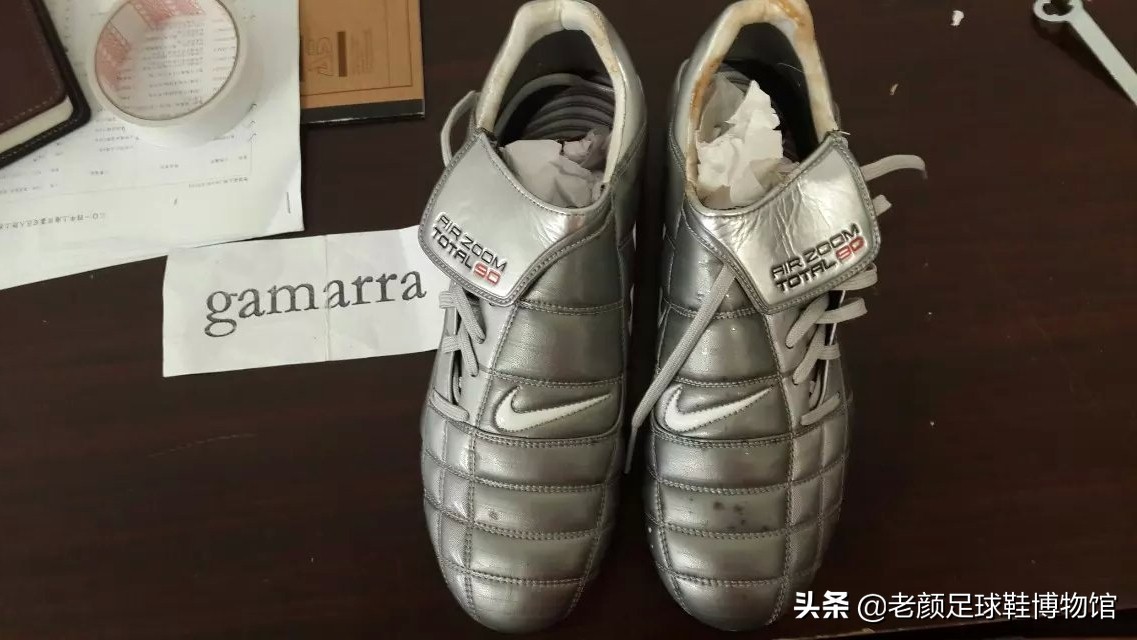 马竞前锋微商处购买厂货球鞋作秀，欧美球星居然还自己掏钱买球鞋