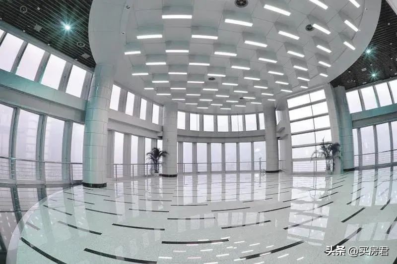 紫峰大厦为什么很冷清,怎么去紫峰大厦观光层