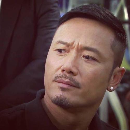 苗侨伟无线五虎互相帮助,五虎苗侨伟三哥