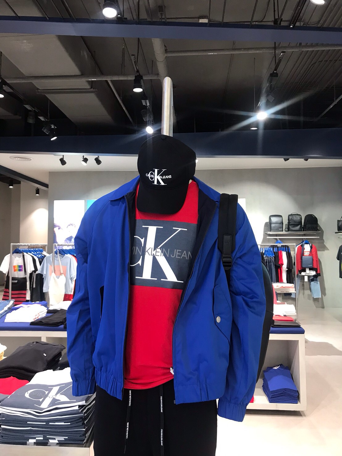 泰国centralworld商场购物,泰国曼谷大皇宫附近商场