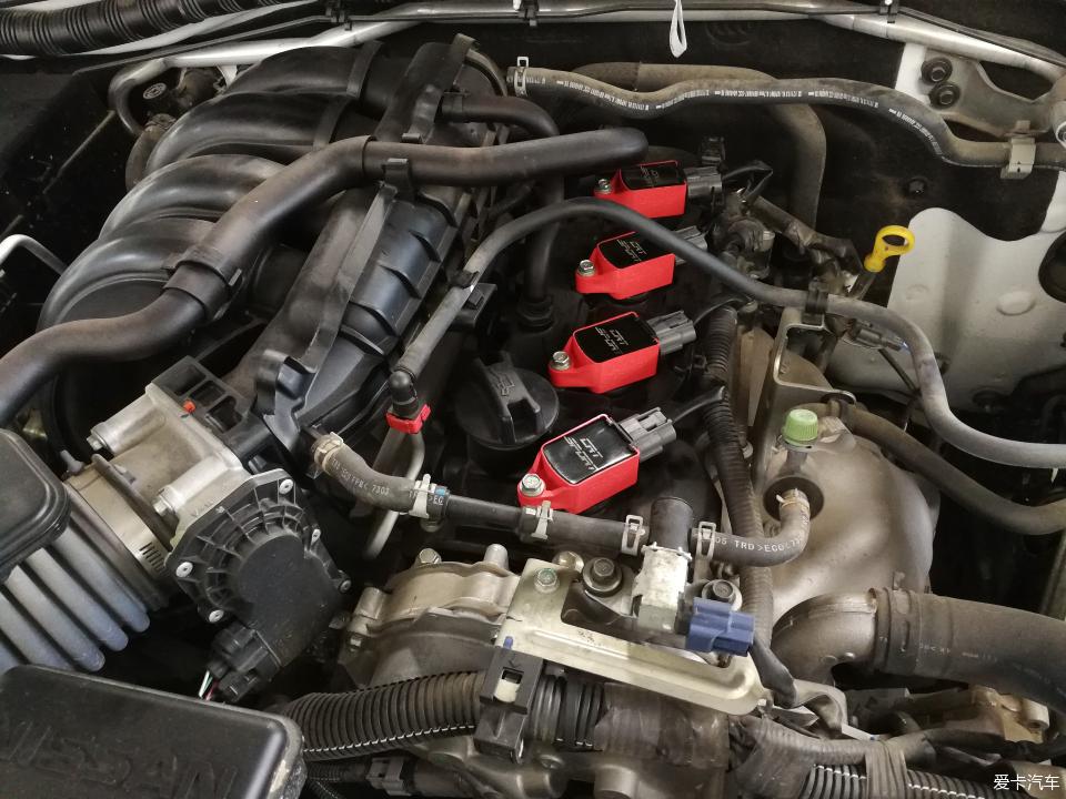 途达2021款2.5t柴油版越野视频,2021款途达四驱七座越野视频