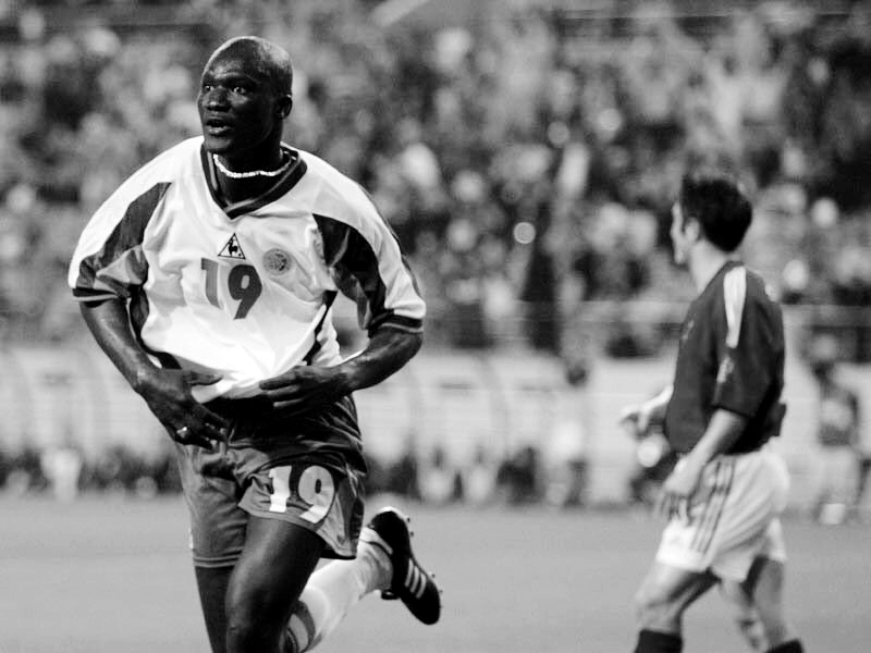 凌晨2点,又传噩耗!42岁世界杯球星离世,曾率非洲黑马创历史