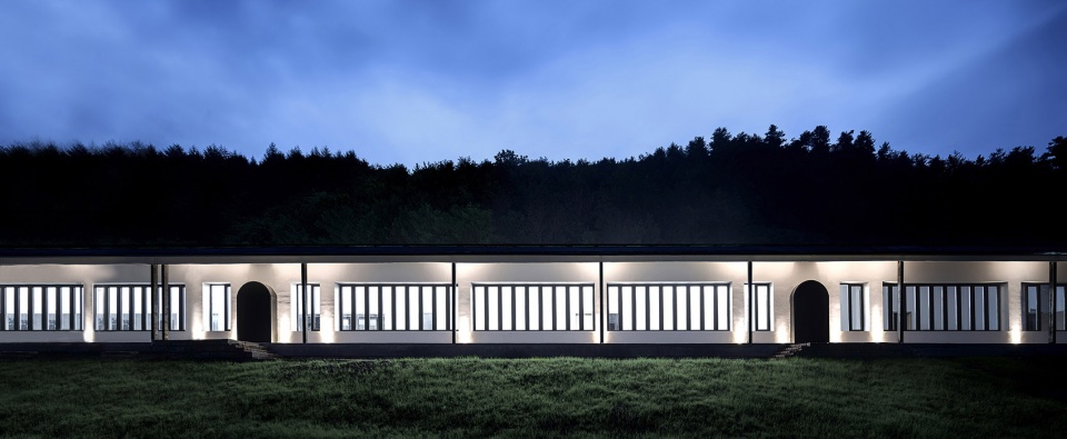 秦岭深处特色餐厅,秦岭山下100米食堂