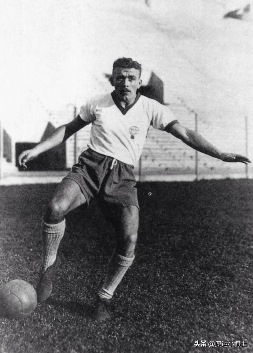 2002年金球奖得主罗纳尔多,足坛历史最伟大球星迪斯蒂法诺