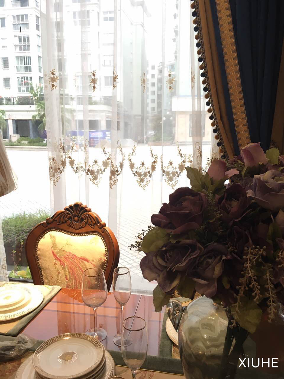 布艺窗帘手工窗帘,布艺窗帘用什么布料好