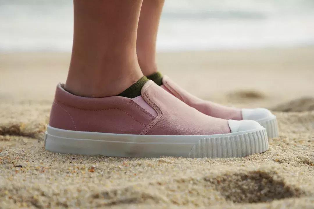 旅行中总会遇到形形色色的人,旅行中总是有两种人