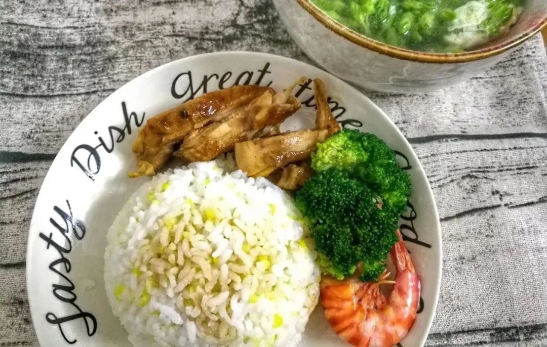 中国用了占世界多少的耕地,我国用占世界百分之几的耕地