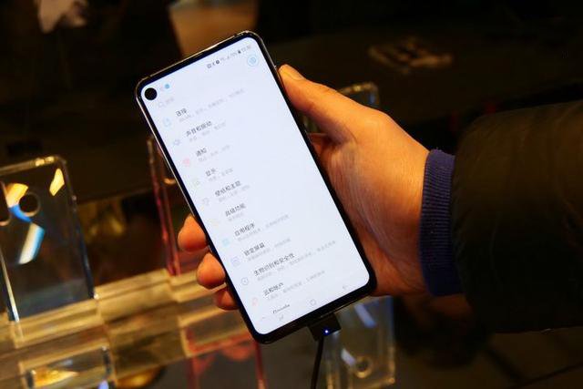 涓夋槦a8s鍙戝竷浼氳仈鍔╯upreme,涓夋槦supreme璇勬祴