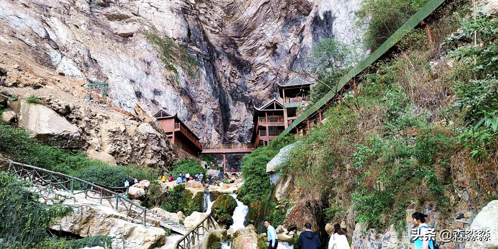 恩施清江大峡谷蝴蝶岩讲解,清江峡谷蝴蝶岩