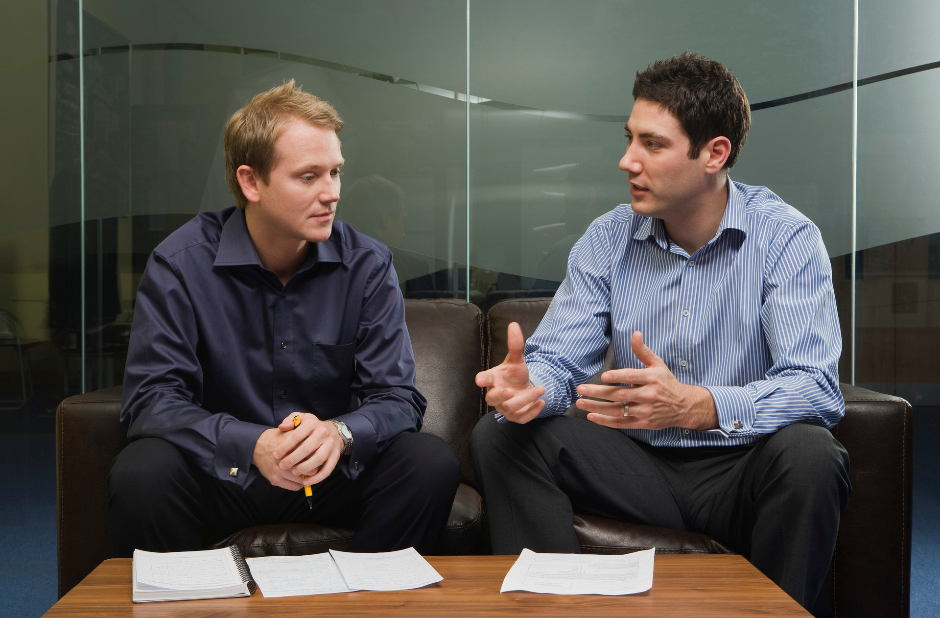 准备离职要告诉领导,如何给领导递交辞职信比较好