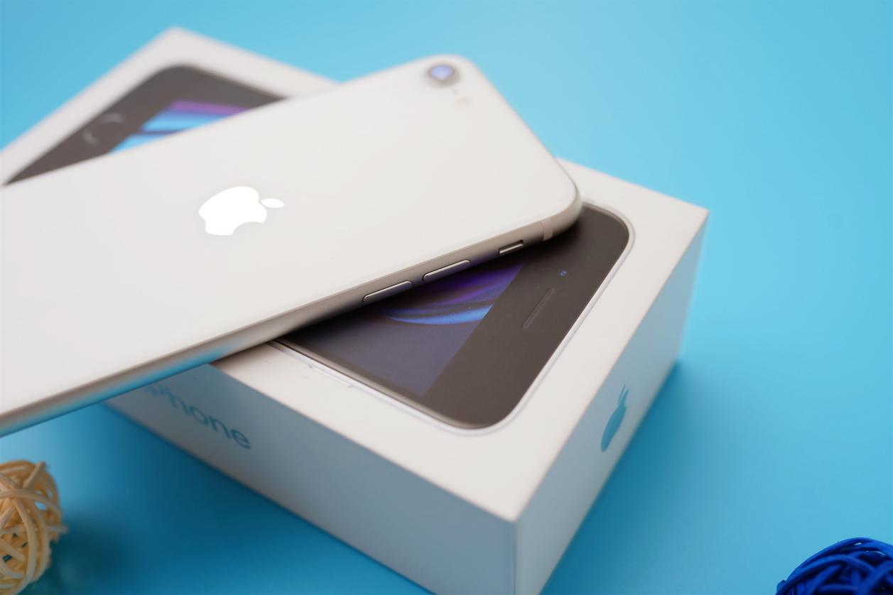 优点和缺点评估,新一代iphonese优缺点