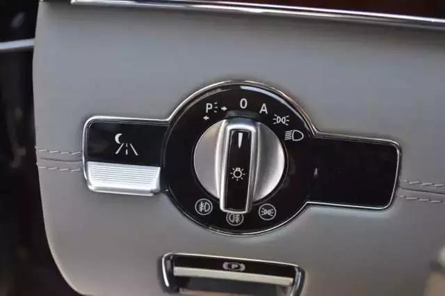 20万公里老款奔驰s600,老款奔驰s600对比新款