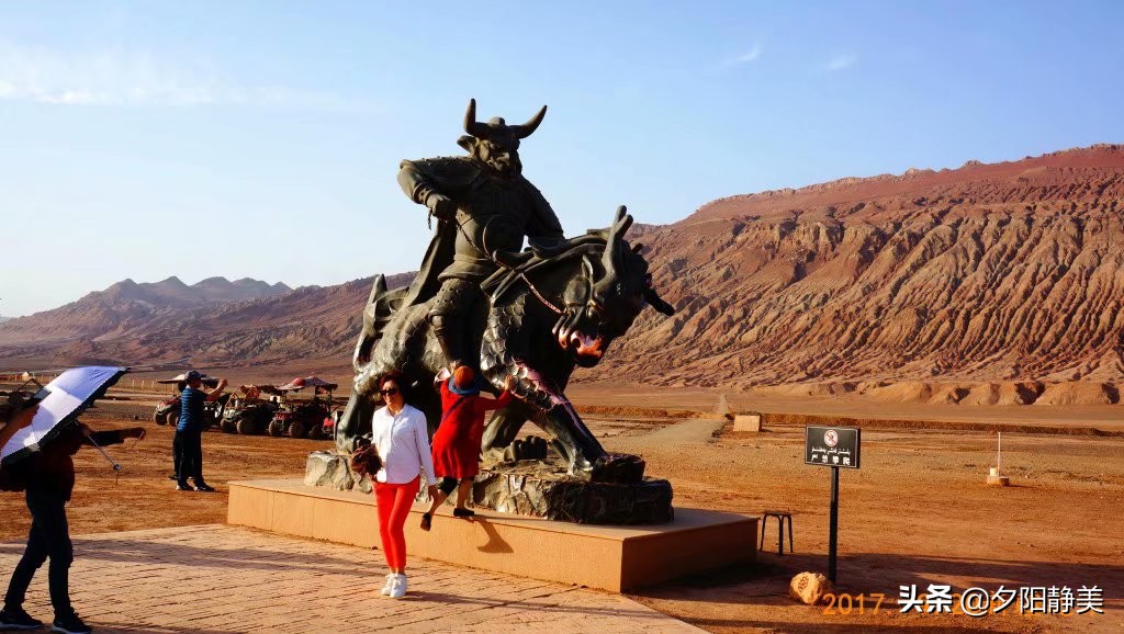 新疆风景火焰山,游览火焰山