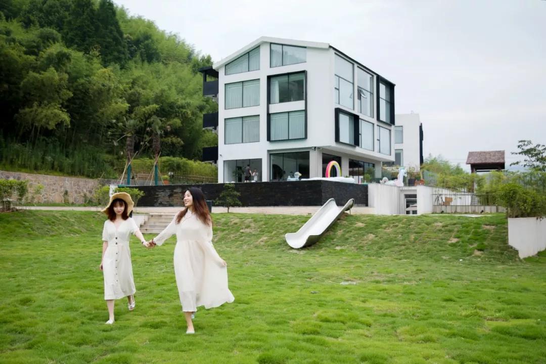 安吉玩雪的地方推荐,安吉周末滑雪泡温泉