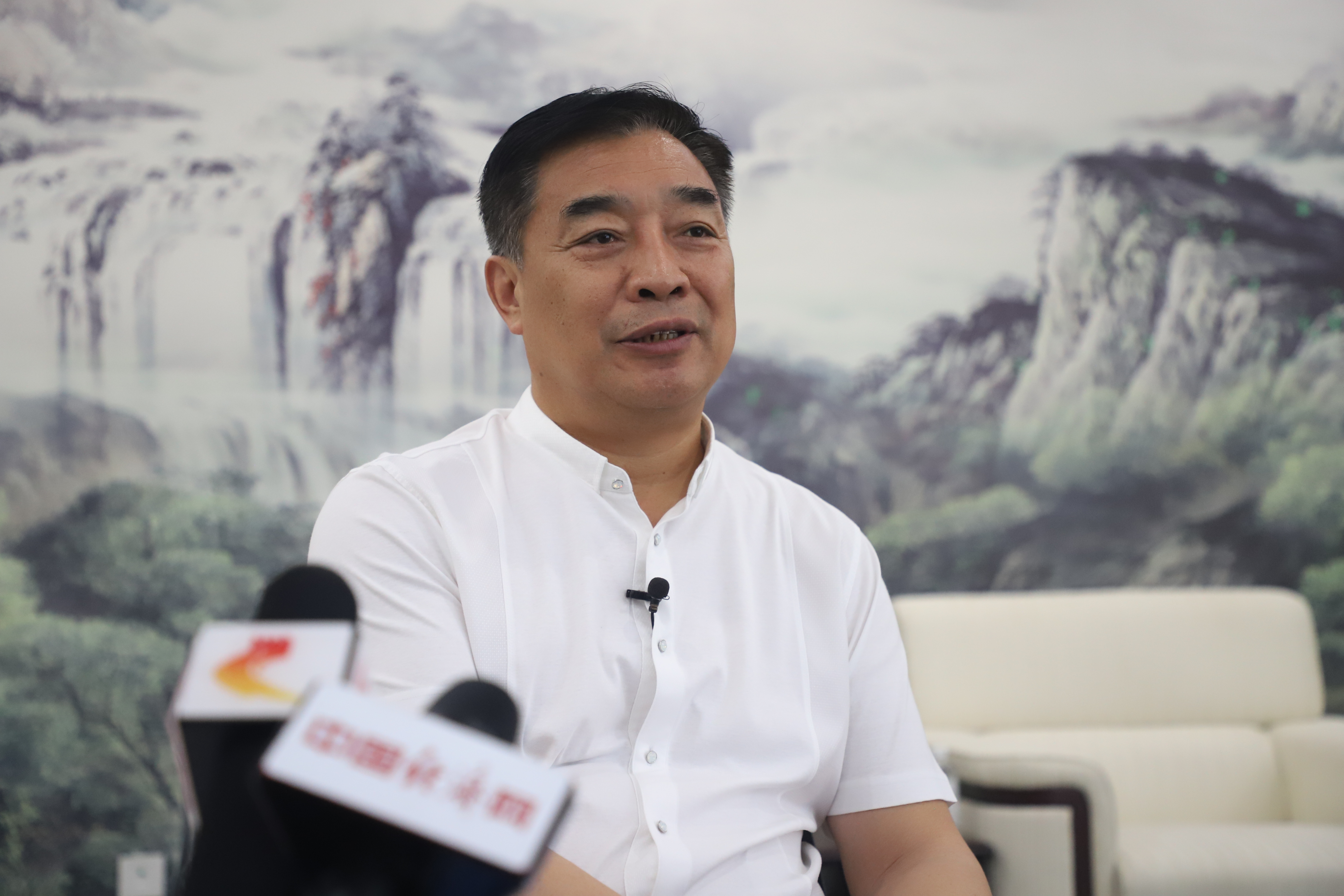 继洋奶粉之后，洋小麦又来收智商税？国麦实锤打脸进口小麦