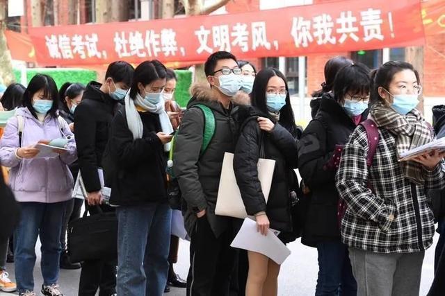 2022考研政治肖秀荣1000题答案,2023年考研政治肖秀荣押对多少题