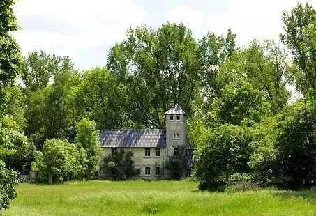 陈毅之子猝死三亚的反思：退休了到底住哪儿好？