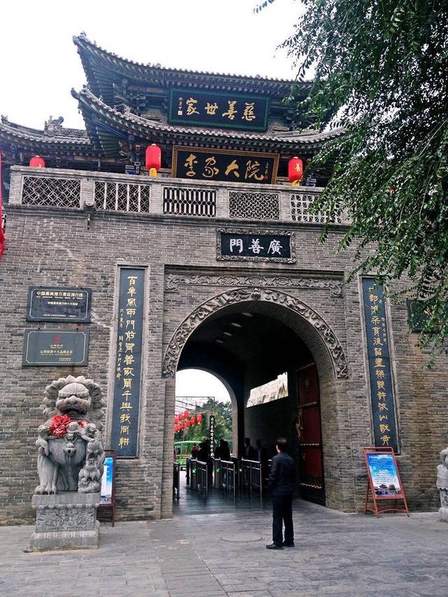乔家大院是山西最好的大院吗,走进山西乔家大院也很壮观
