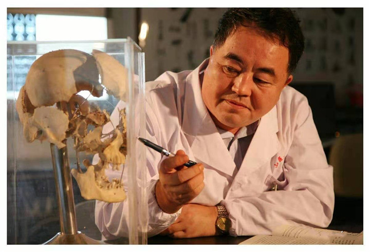 山西王斌全教授入选2019全国教书育人楷模评选，快来助力！07号