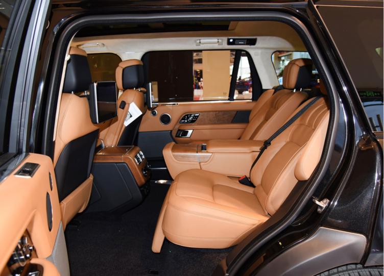 路虎揽胜尊崇创世加长版后排,路虎揽胜尊崇创世加长版驾驶感受