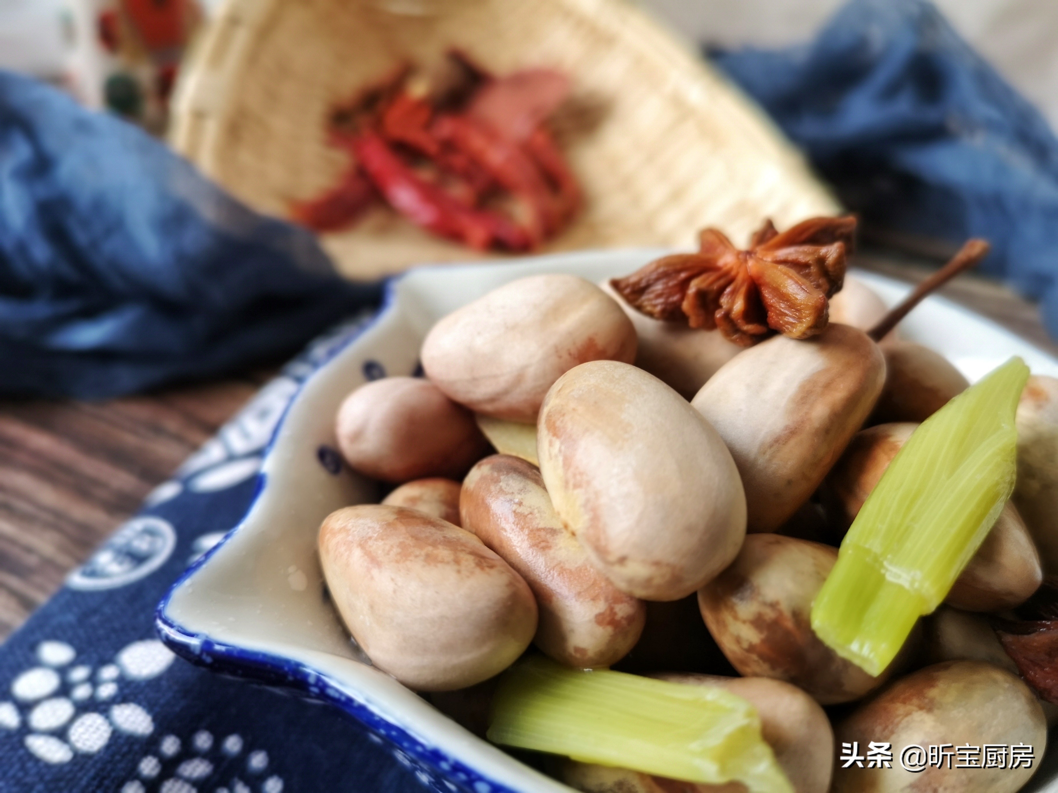 20鏂ょ殑鍗板害姘存灉 (鍗板害浜哄綋涓婚鍚冪殑姘存灉)