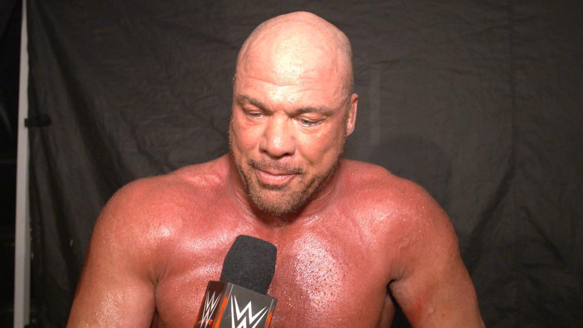 组团*药嗑**、一脚踹飞*旗国**，这些WWE选手让老麦不得不把他们禁赛